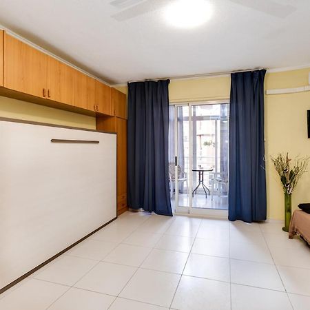 Studio Tamarindo Τορεβιέχα Εξωτερικό φωτογραφία